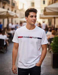 Camiseta Tommy Hilfiger Masculina Branca Brand Love Stripe