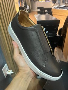 Tênis Casual Masculino Couro Café Garbanne Slip On Sem Cadarço Premium