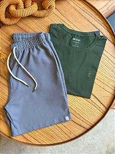 Kit Shorts Linho Chumbo + Camiseta Cotton Pima Verde Musgo Bruder