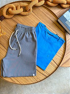 Kit Shorts Linho Chumbo + Camiseta Cotton Pima Azul Bic Bruder