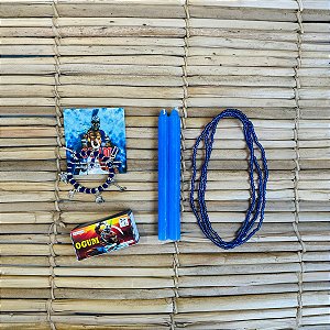 Kit Ogum Azul 2 Velas 18cm 1 Pulseira 1 Defumador 1 Guia