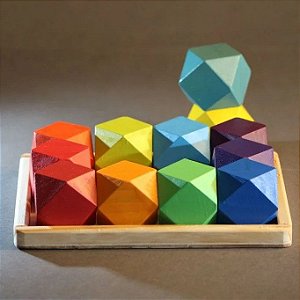 12 Pedras Preciosas de Equilíbrio Colorido Inspiradas na Pedagogia Waldorf - Criando Brinquedo