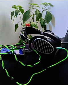 Cabo trançado duplo , versão over-ear