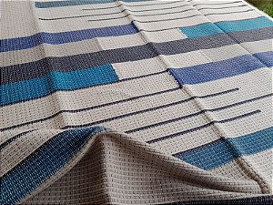 Tapete Tear Algodão Geométrico Azul e Cru 1,40x1,95m