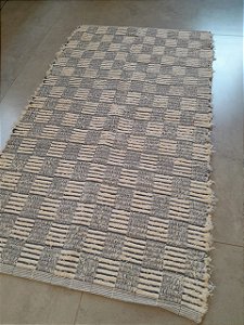 Tapete Tear Algodão Felpudo Cru e Cinza Chumbo 0,80x1,50m