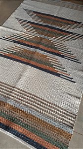 Tapete Algodão Tear Bico Cru Cinza Tijolo e Azul 0,80x1,50m