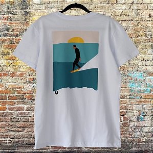 Camiseta Pé no Bico Surfista