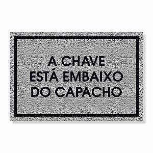 CAPACHO A CHAVE ESTÁ EMBAIXO