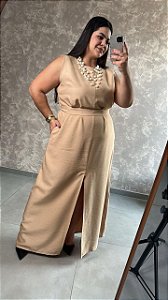 Vestido Longo Cavado, C/ Fenda Frontal C/ Faixa E Botão Nas Costas - Slim e Plus Size