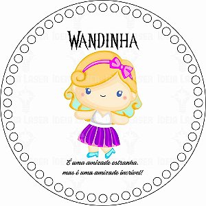 Base MDF Fio de Malha Crochê Redonda Estampada Wandinha - É Uma Amizade Estranha