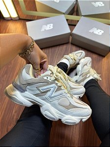 Tênis New Balance 9060 Nude
