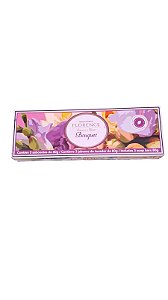 Estojo presente com 3 sabonetes Bouquet Florence – aroma de flores, leveza e beleza em forma de presente