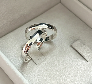 Par de Alianças Tradicional 4mm Prata 950