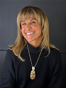 Colar Longo Abstrato em Metal Dourado e Prateado Fosco