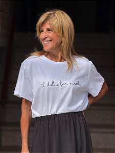 Camiseta "Il Dolce Far Niente" em Algodão - A Doçura do Ócio Italiano