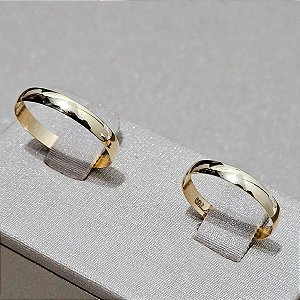 Par de Alianças Roma em ouro 18K 3.1mm