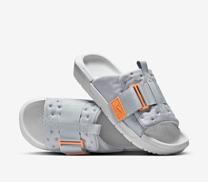 Chinelo Slide Nike Asuna 3 - Cinza/Laranja