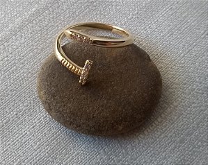 Anel Prego Com Zircônias