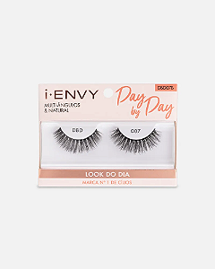 KISS CÍLIOS POSTIÇOS i.ENVY DBD 007  COLLECTION LOOK DO DIA