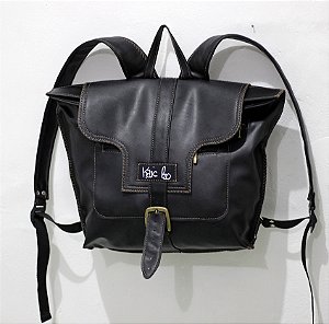 Mochila Kais Impermeável - Preta Clássica (Linha Marrom)