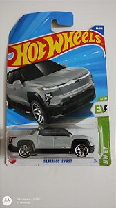 Hot Wheels Silverado EV RST