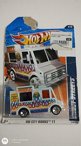 Hot Wheels Sweet Streets