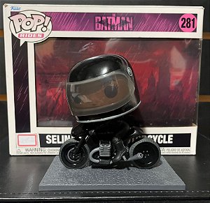 Funko Pop Selina Kyle On Motorcycle Batman