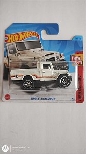 Hot Wheels Toyota land Cruiser ( T-Hunt)