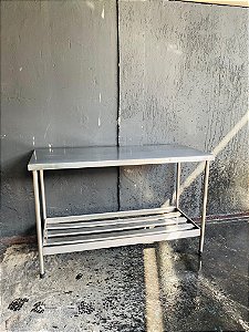 Mesa inox 140x60x85 semi nova