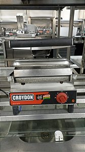 Prensa Sanduicheira Elétrica Lisa SASL 220V - Croydon [Usada]