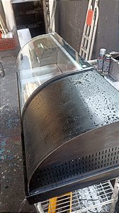 Vitrine Refrigerada de Bancada Preta GVRB-120 Gelopar 220V semi nova