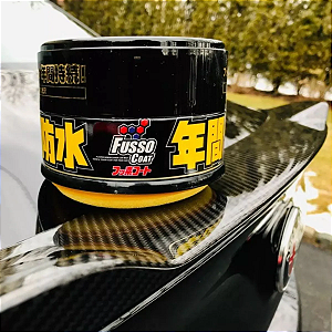 Cera Para Carros Pretos e Escuros Soft99 Fusso Coat - 200g