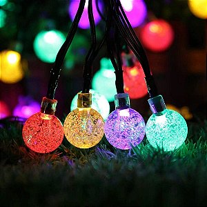 Luz de Natal Cordão 30 Bolas Cristal Led Color 8f Fio Verde 6,5 Mts Solar