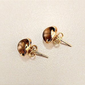 Brinco redondo Meia Coroa 8mm Pedras Naturais Esfera Banhado a Ouro