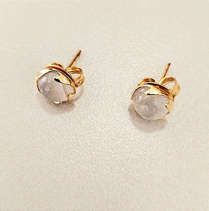 Brinco redondo Quartzo Branco Meia Coroa 8mm Pedras Naturais Esfera