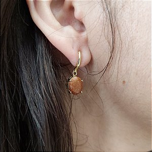 Brinco de PEDRA DO SOL 6x8mm. Pedras Naturais Banhado a Ouro