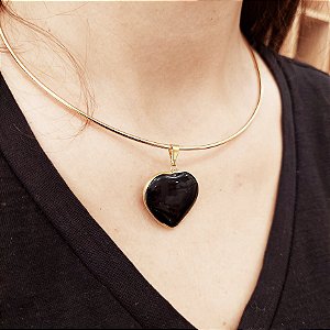 Pingente Coração Obsidiana Negra 26mm. Pedras Naturais Banhado a Ouro