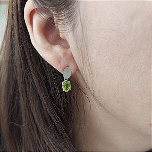 Brinco Prata 925 Peridoto. Chapa 5mm. Top Facetado Galeria. Pedras Naturais