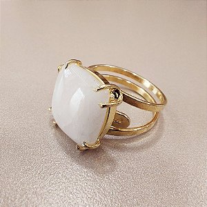 Anel Quadrado Quartzo Branco 15x15mm. Pedras Naturais. Banhado a Ouro