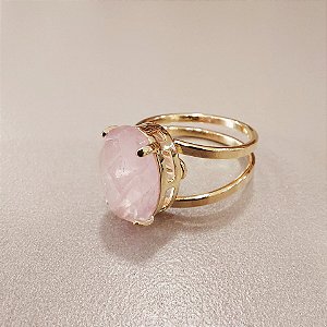 Anel Oval Quartzo Rosa 10x14mm. Pedras Naturais. Banhado a Ouro