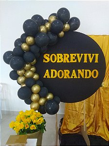 ADICIONAR ARCO DE BALÕES COM COR METÁLICA