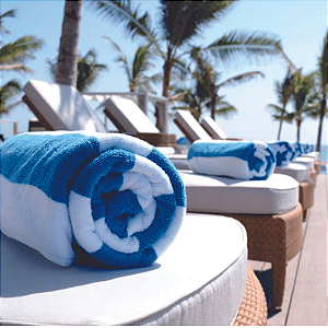 Toalha de Piscina para Hotel Ibiza Teka Profiline Azul Claro (Banhão 86x160)