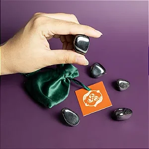 Hematita Pedra Rolada (Cristal Proteção, Vicios e Obsessões) (Preço Sugerido de Venda: 12,00)