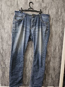 Calça Wrangler tam 50