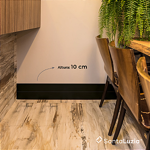 Rodapé Santa Luzia Poliestireno Preto com Passa Fio | LEV – Barra com 2,40 m