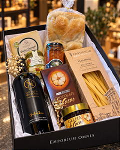 Box Gran Degustazione com Vinho e Queijos