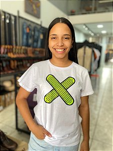 Camiseta TXC Feminina Branca Logo Verde