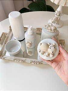 Kit higiene safari com 5 peças + bandeja em resina