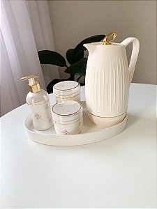 Kit higiene floral com filete de ouro 5 peças