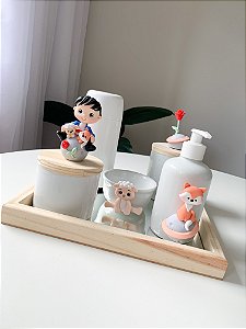 Kit higiene com 5 peças + bandeja pequeno príncipe